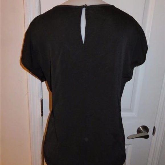 NATORI BLACK CAP SLEEVE BLOUSE SIZE SMALL - Picture 4 of 5